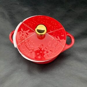 * NEW *  World Market Mini Ceramic Embossed Scandi Cocotte baking dish